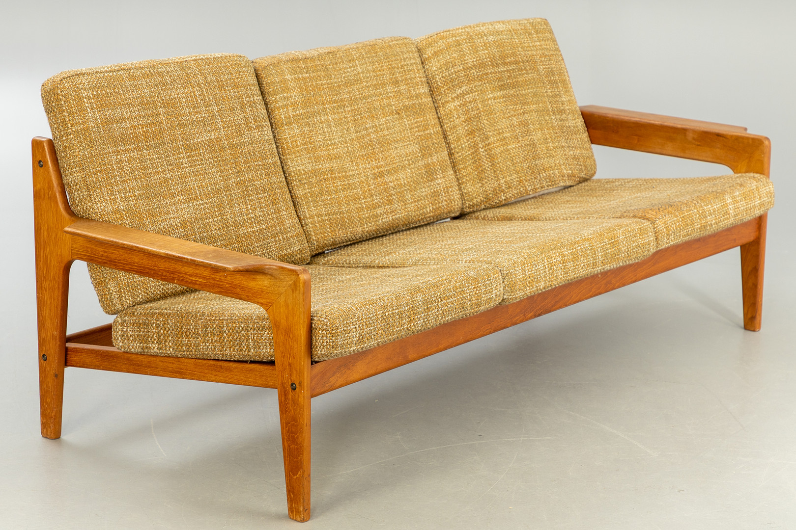 ARNE WAHL IVERSEN. Komfort. 3-Sitzer / Sofa. Dänemark, 2. Hälfte 20. Jh.