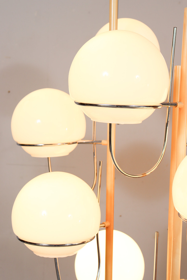 GINO SARFATTI. Zugeschrieben. Mid Century Stehleuchte/Stehlampe, Italien, 1960er Jahre.