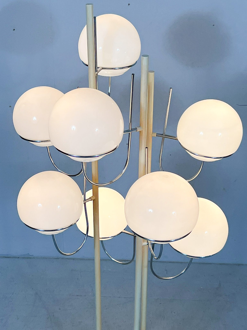 GINO SARFATTI. Zugeschrieben. Mid Century Stehleuchte/Stehlampe, Italien, 1960er Jahre.