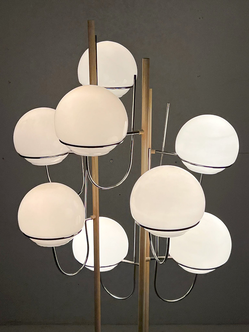 GINO SARFATTI. Zugeschrieben. Mid Century Stehleuchte/Stehlampe, Italien, 1960er Jahre.