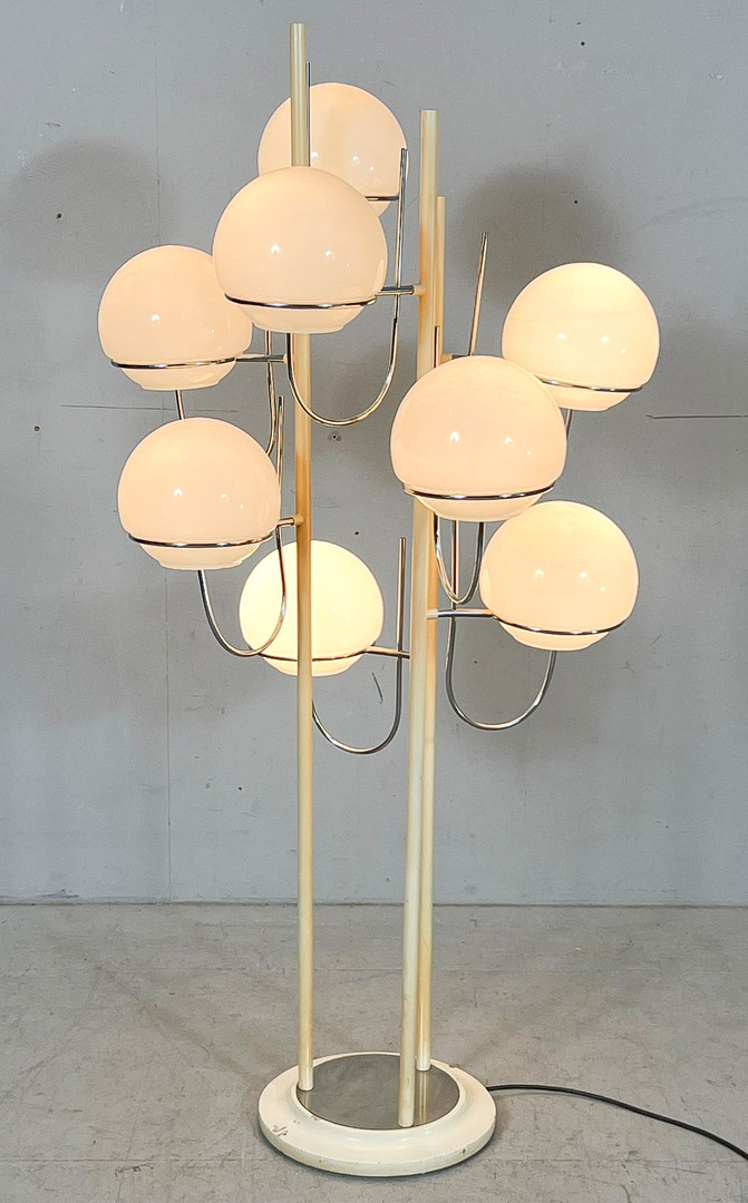 GINO SARFATTI. Zugeschrieben. Mid Century Stehleuchte/Stehlampe, Italien, 1960er Jahre.