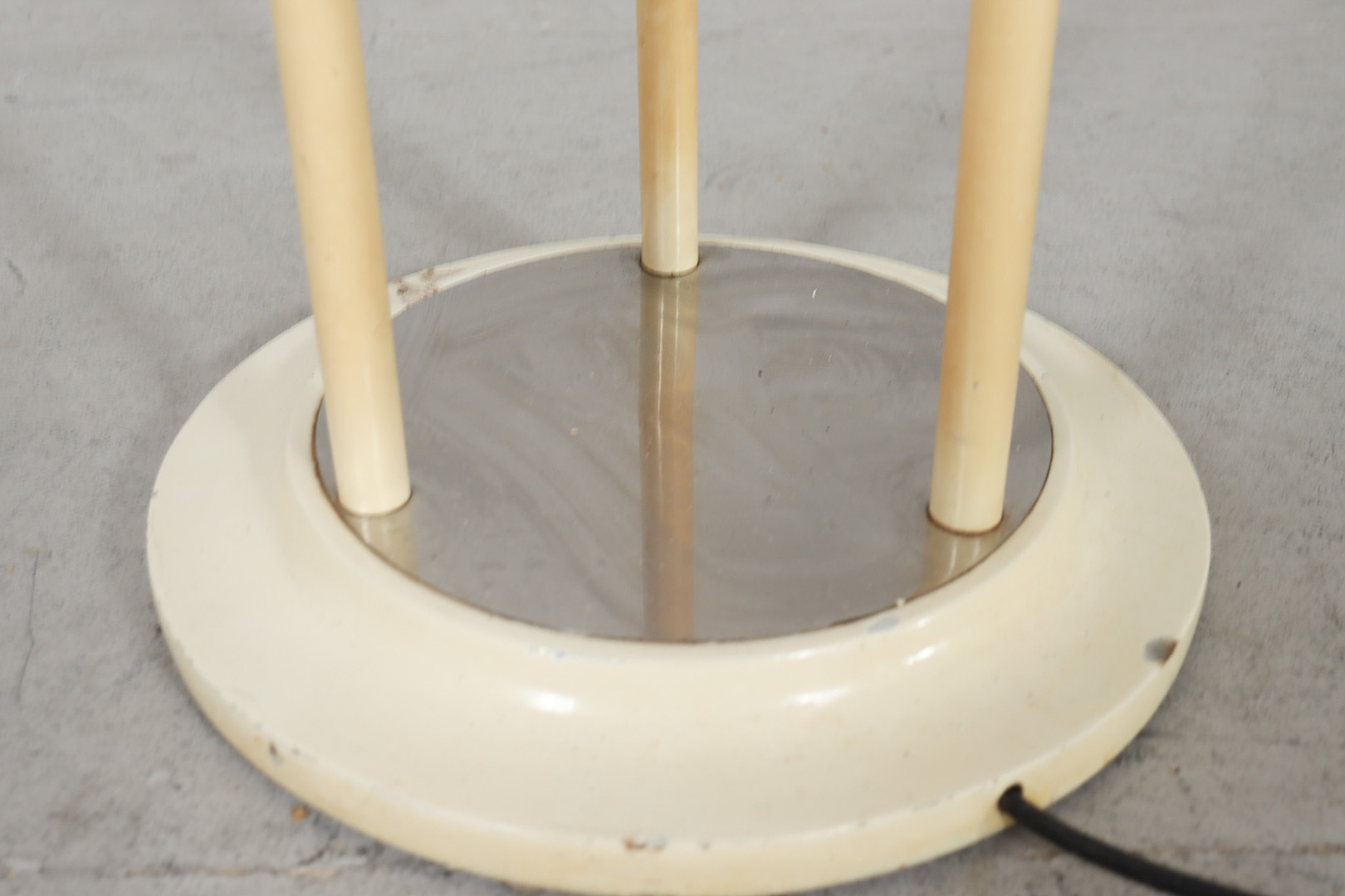 GINO SARFATTI. Zugeschrieben. Mid Century Stehleuchte/Stehlampe, Italien, 1960er Jahre.