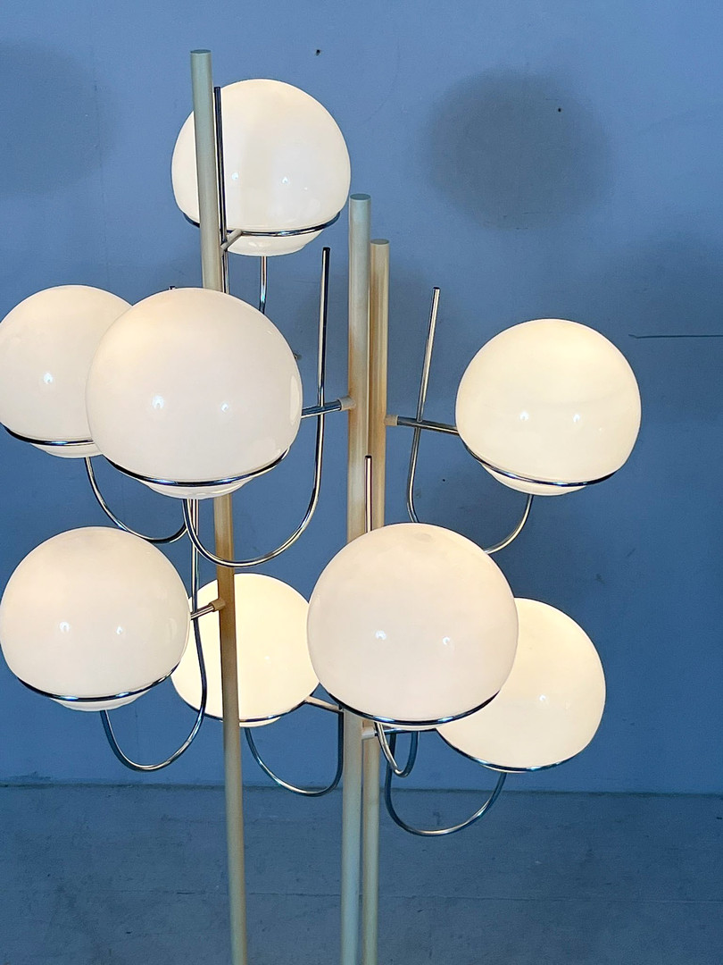 GINO SARFATTI. Zugeschrieben. Mid Century Stehleuchte/Stehlampe, Italien, 1960er Jahre.