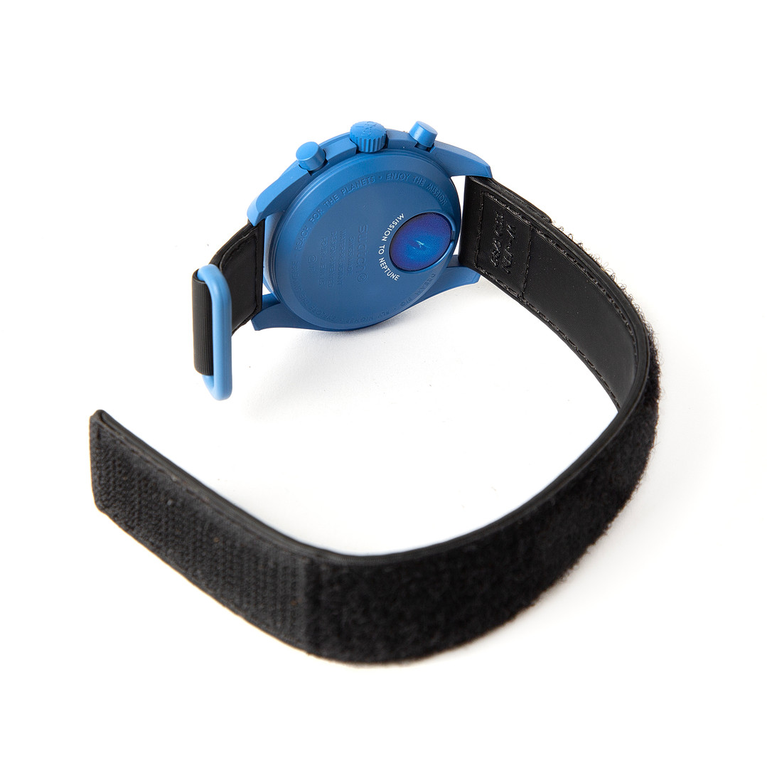 OMEGA X SWATCH, armbandsur, Mission to neptune, bioceramic, 2023.