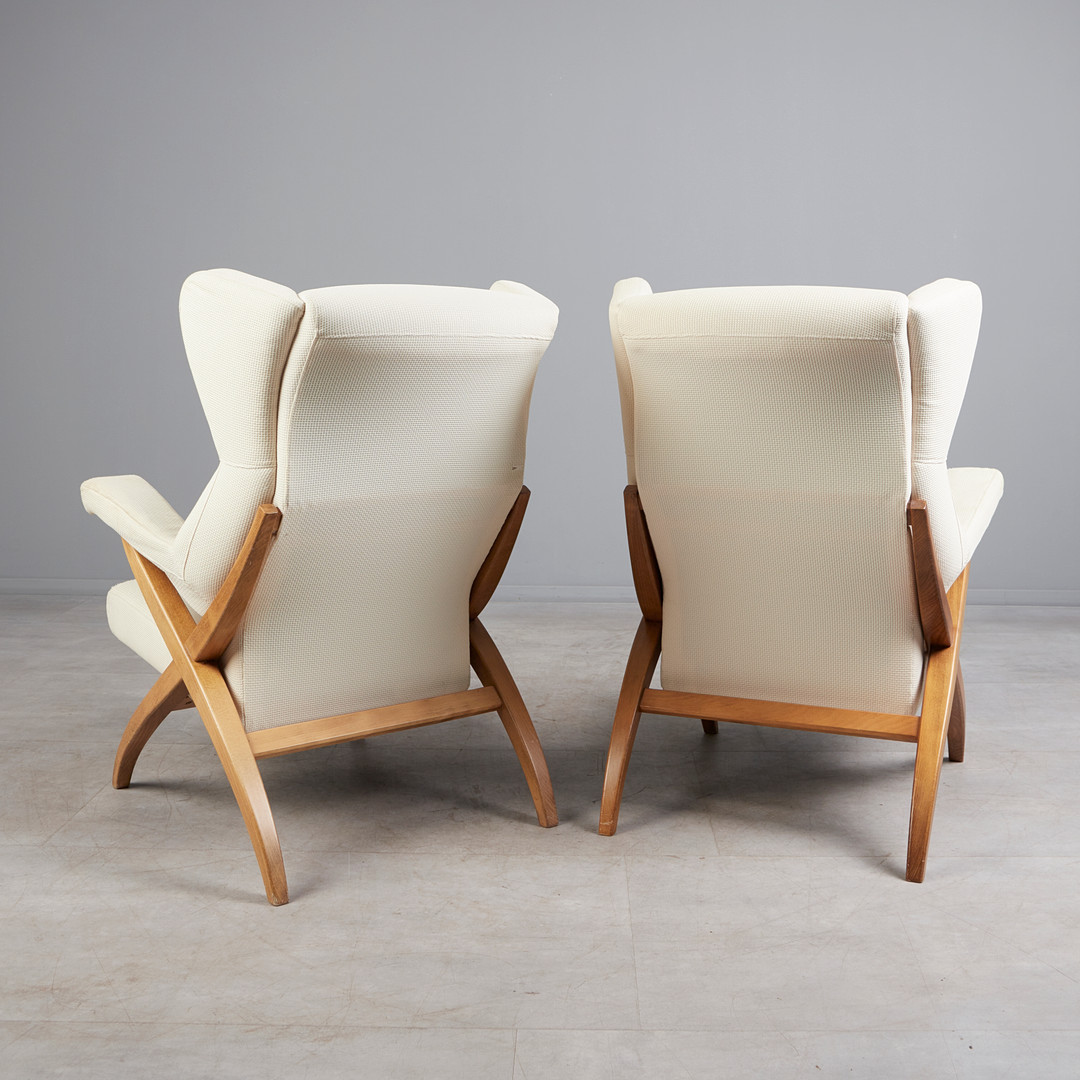FRANCO ALBINI. Arflex, zwei Sessel / Ohrensessel / Lounge Chair, Modell 'Fiorenza', Holz, Stoff, Entwurf 1952, Italien (2).