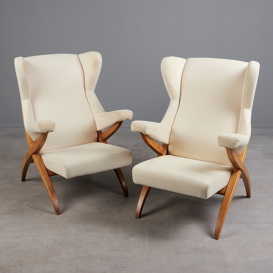 FRANCO ALBINI. Arflex, zwei Sessel / Ohrensessel / Lounge Chair, Modell 'Fiorenza', Holz, Stoff, Entwurf 1952, Italien (2).