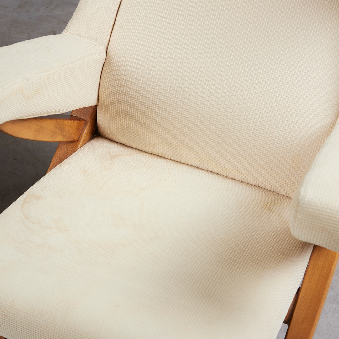 FRANCO ALBINI. Arflex, zwei Sessel / Ohrensessel / Lounge Chair, Modell 'Fiorenza', Holz, Stoff, Entwurf 1952, Italien (2).