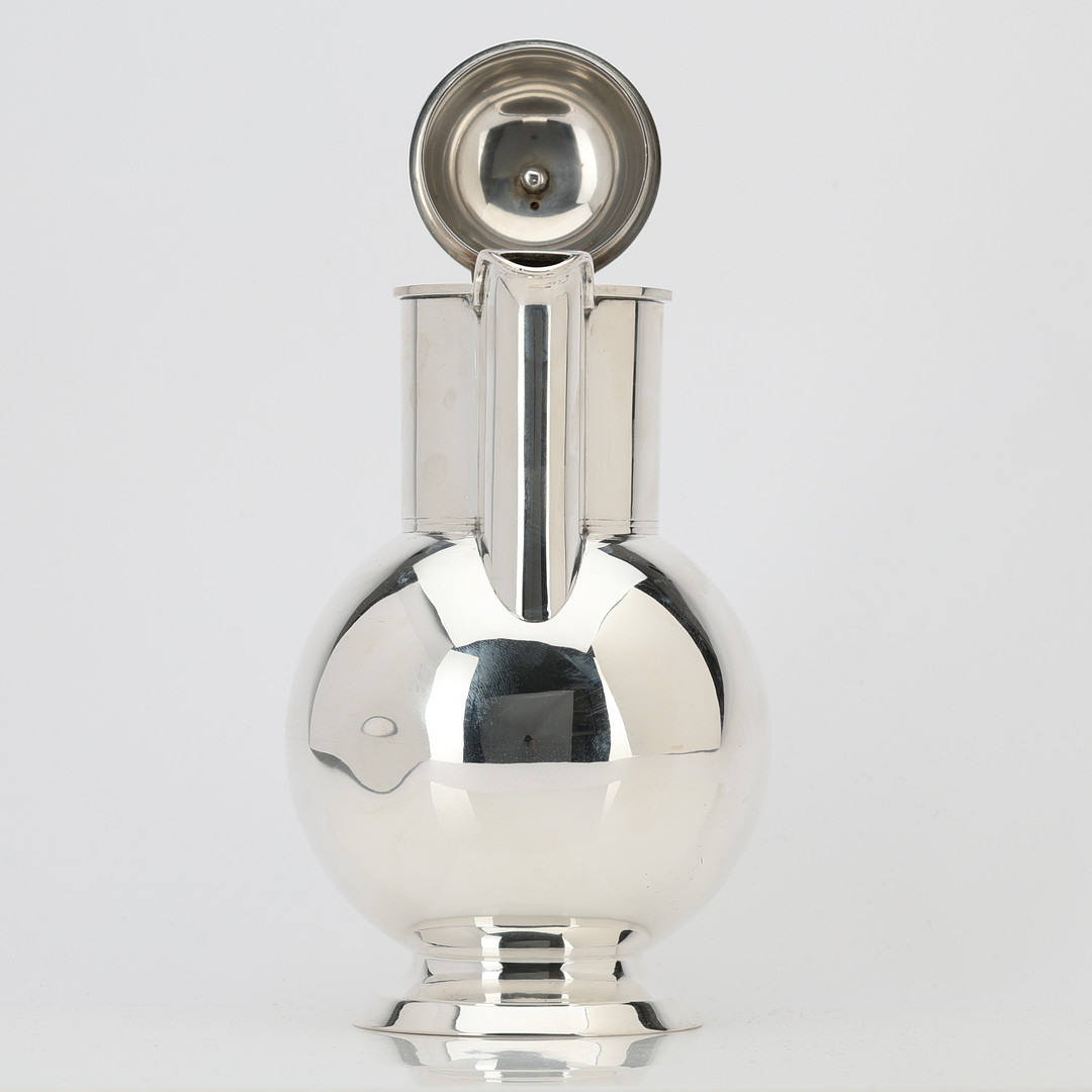 WA BOLIN. Kaffekanna, Stockholm, 1939, silver med betsat träskaft.