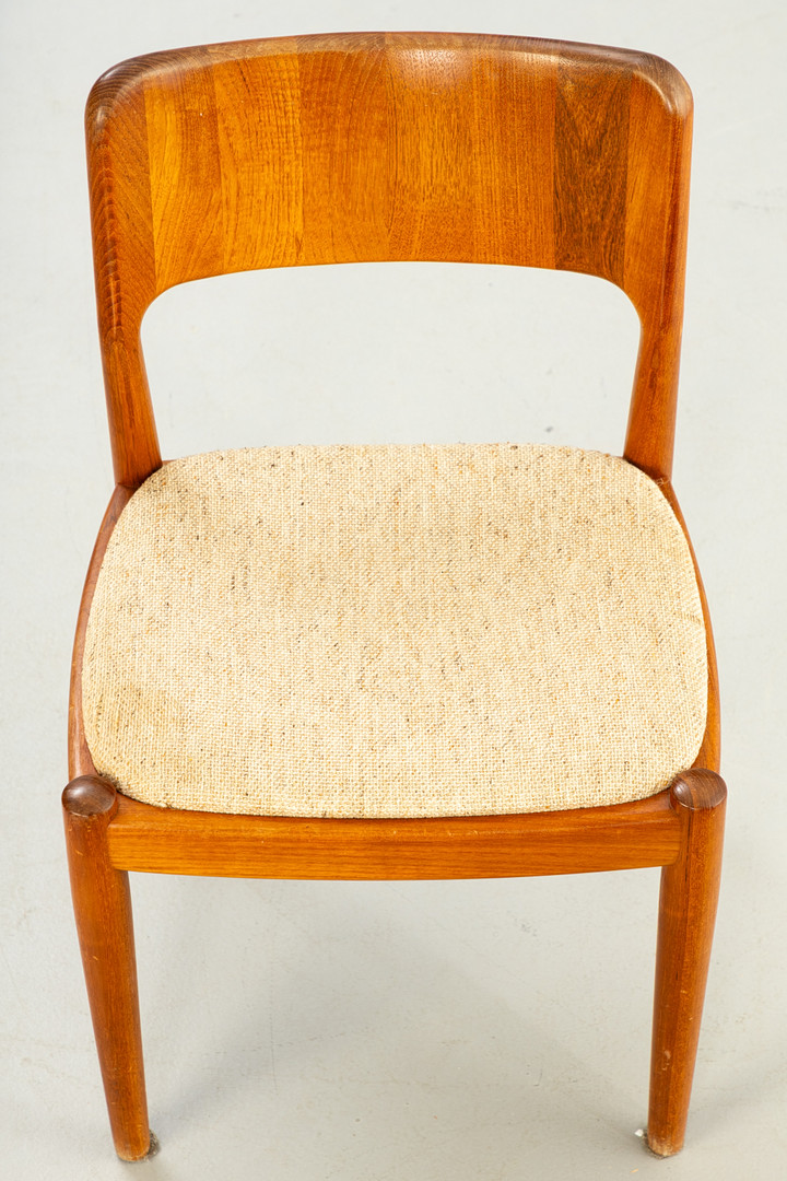NIELS KOEFOED. Glostrup Møbelfabrik. 4 Teak Stühle.
