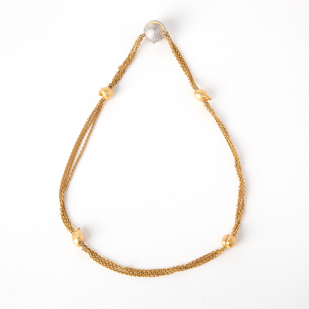 CHARLOTTE LYNGGAARD, collier, 18K guld och vitguld med briljantslipade diamanter.