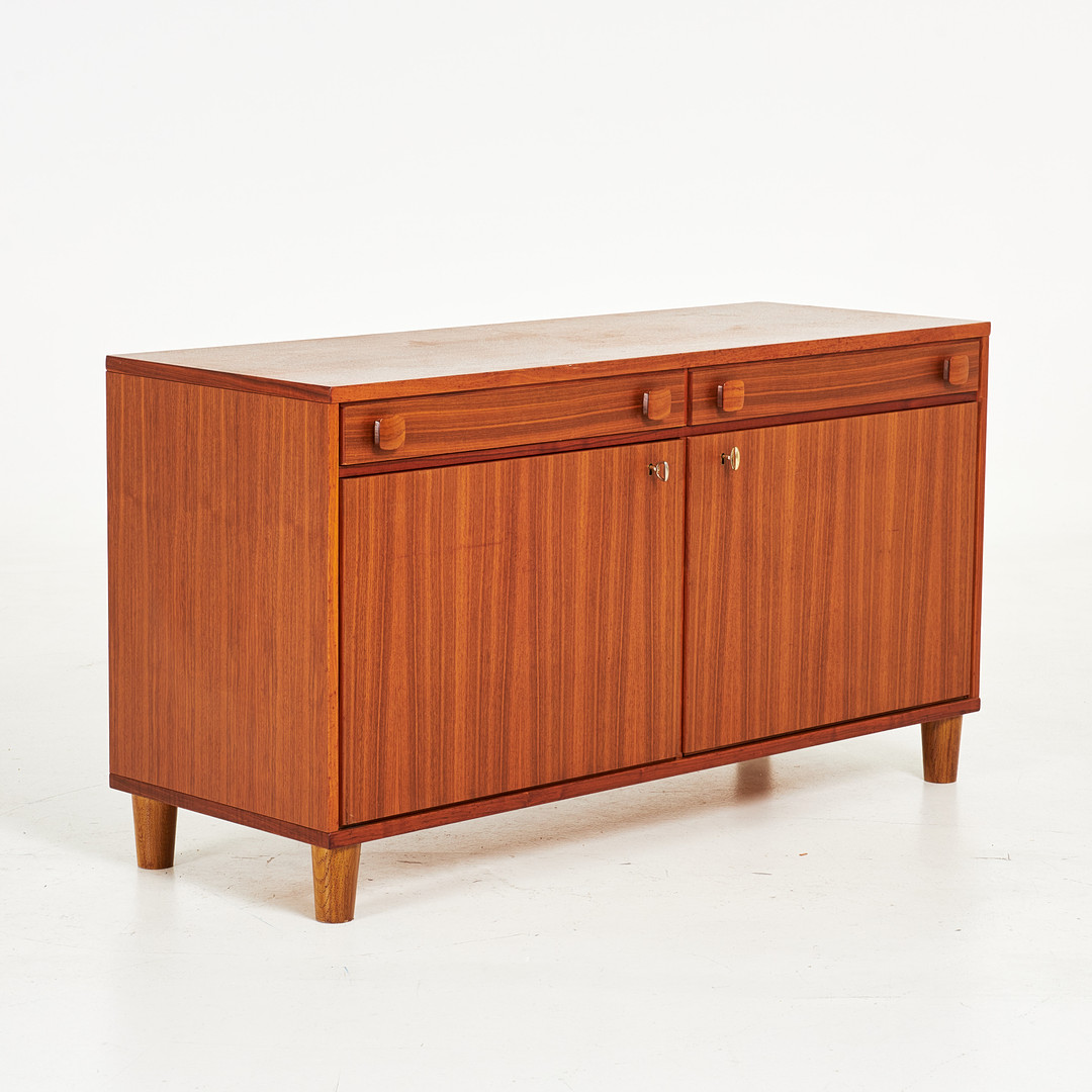 SIDEBOARD / SKÄNK, teak/valnöt, 2 lådor samt skåpdel, 1950/1960-tal, Ulferts.