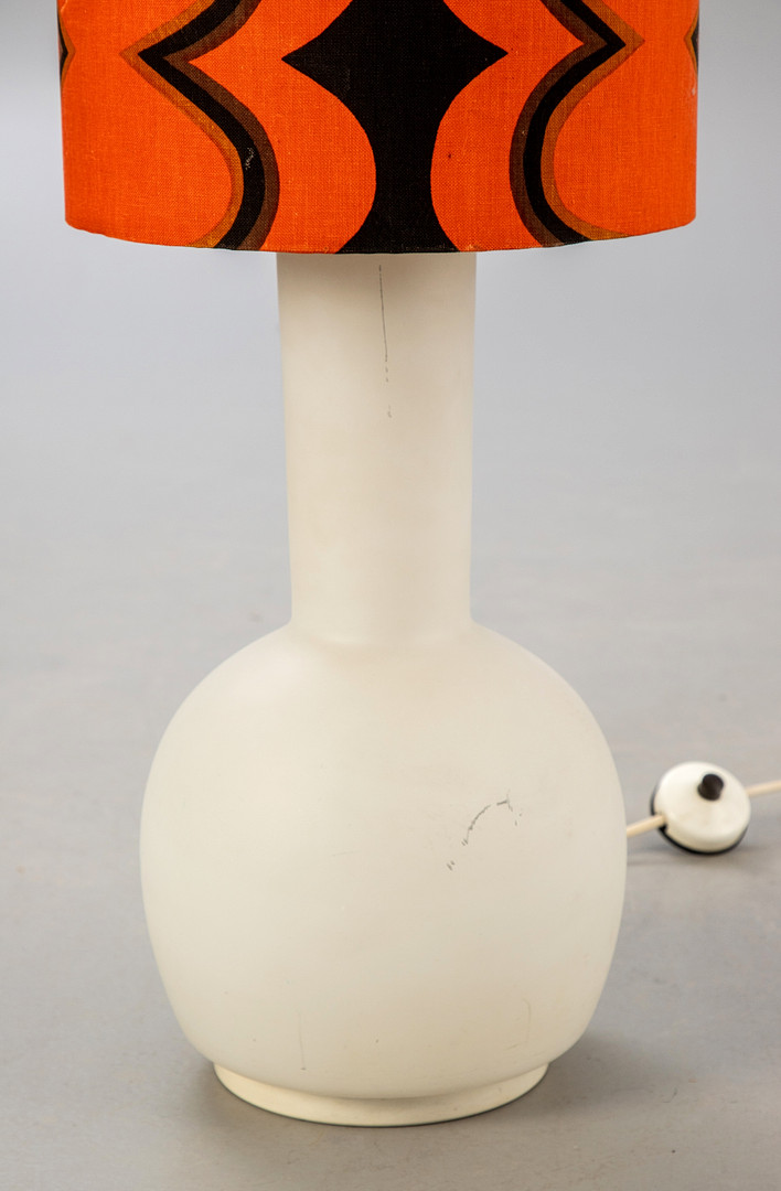 Stehlampe mit Glasfuß, 1970er Jahre.