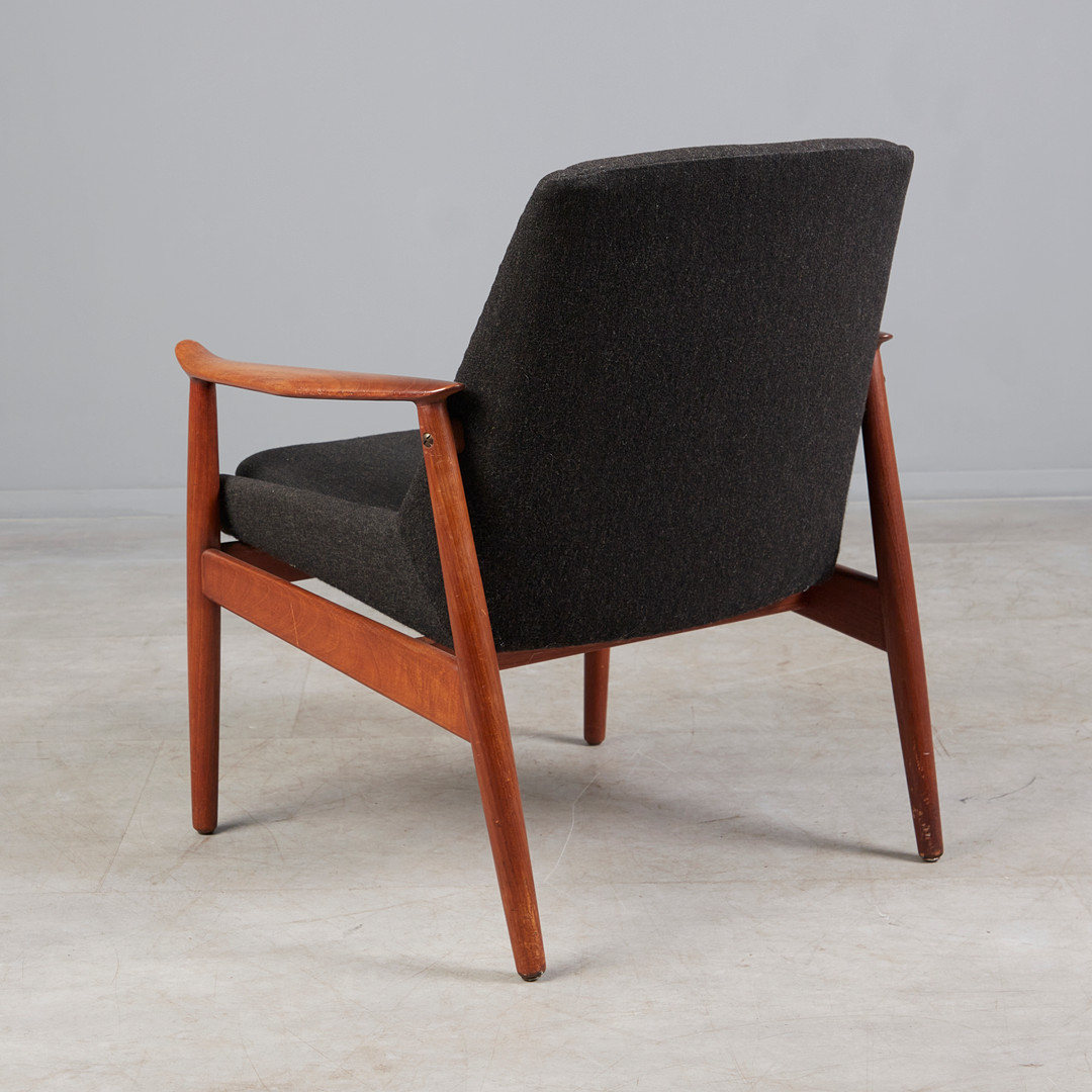 ARNE VODDER. für Slagelse Møbelværk, Armlehnstuhl / Sessel, Modell '810', Wolle, Teak, 1960er Jahre, Dänemark.