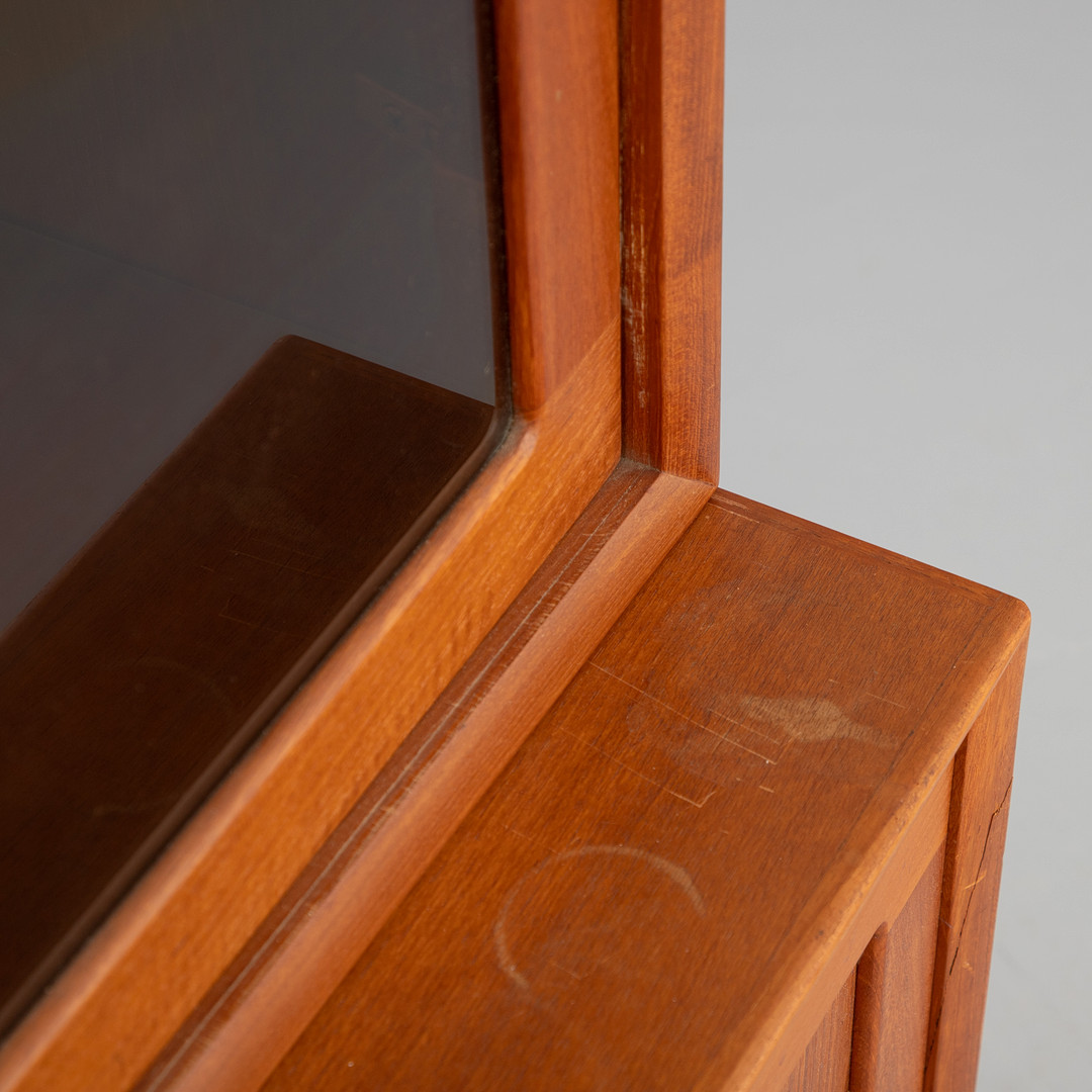 H.W. KLEIN. Bramin. Aufsatzvitrine in Teak, Dänemark, 1960er Jahre, 3-tlg.