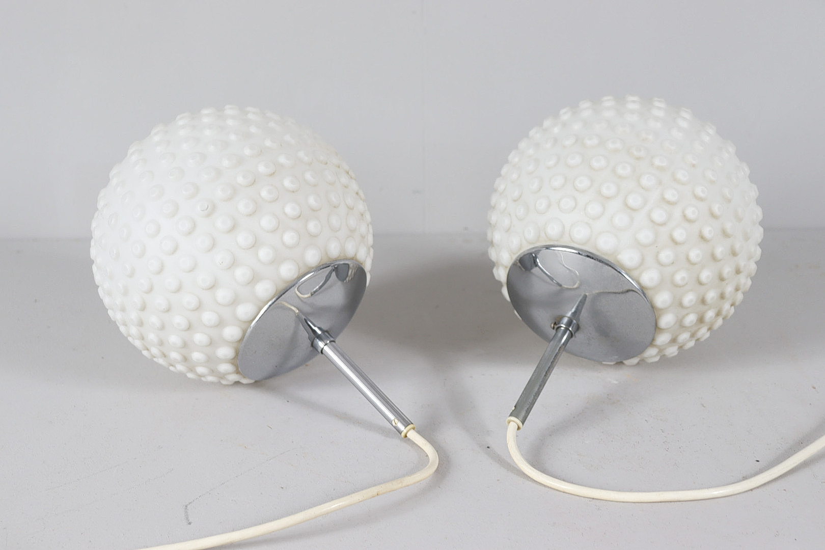 2er Set Bubble Space Age Opalglas Deckenlampen/Deckenleuchte von Rolf Krüger für Staff, Deutschland, 1970er Jahre.