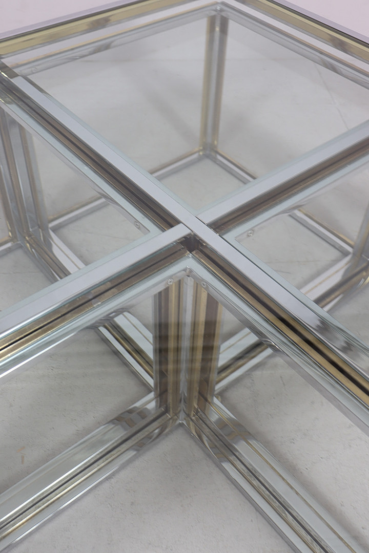 MAISON CHARLES. Coffee Table/ Tisch mit vier Satztischen, Hollywood Regency, 1970er Jahre.