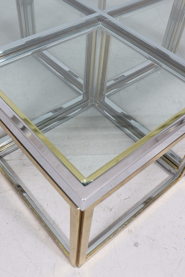 MAISON CHARLES. Coffee Table/ Tisch mit vier Satztischen, Hollywood Regency, 1970er Jahre.