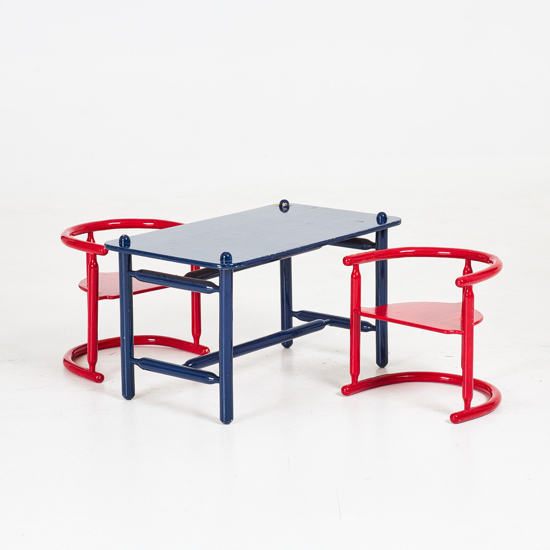 OTTO NIELSEN. barnmöblemang, 3 dlr, bestående av 1 bord samt 2 stolar, IKEA, designat 1963.