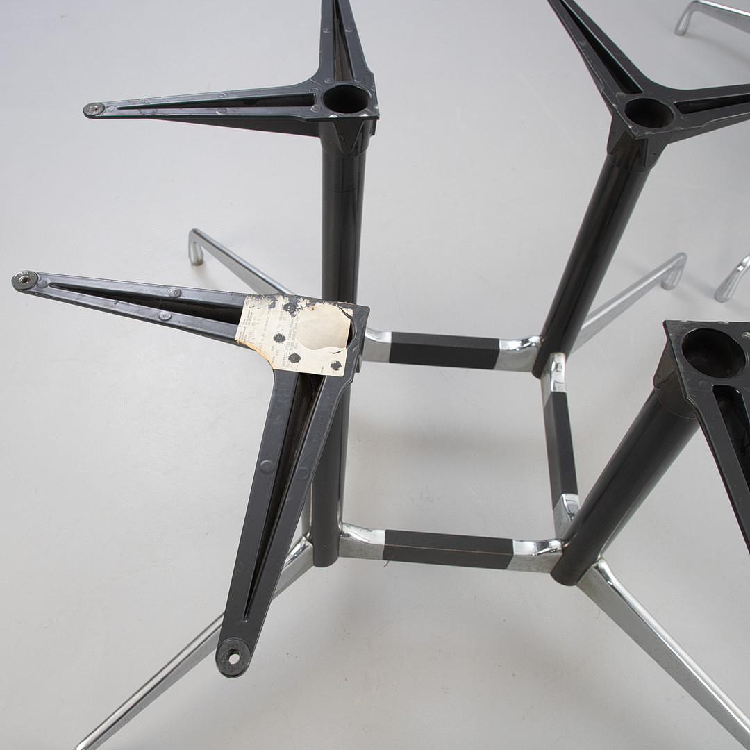 CHARLES UND RAY EAMES. Vitra. 2