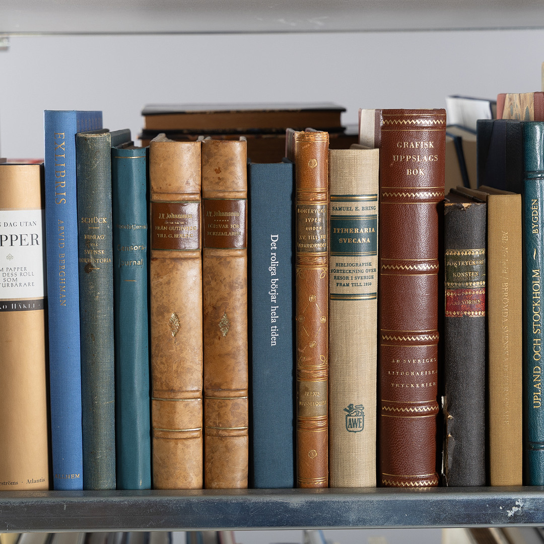 SAMLING BÖCKER, om böcker, bokhantverk mm. På Svenska. ca 232 st.