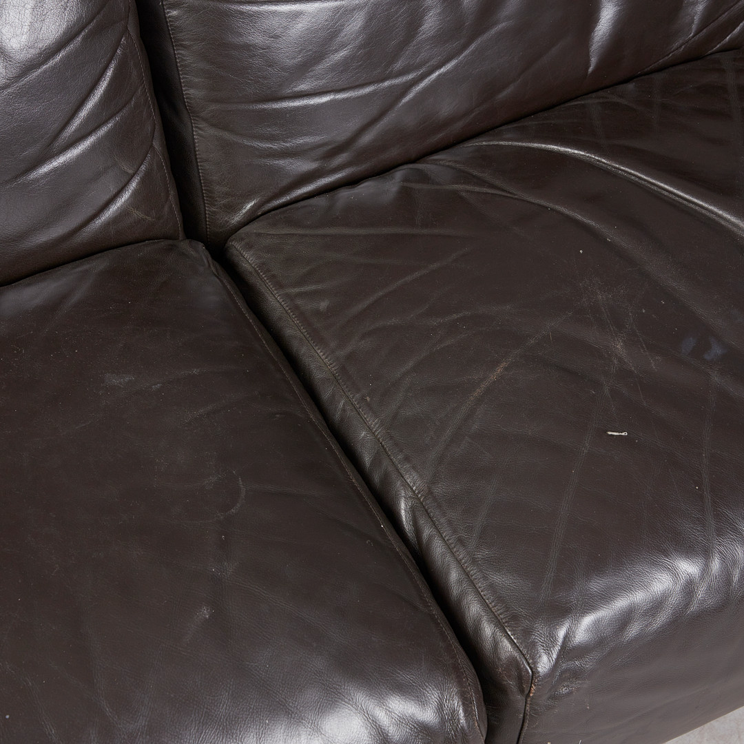 VICO MAGISTRETTI. für Cassina, Modulsofa / Couch, Modell 'Fiandra', Leder, 1970er Jahre, Italien (2).