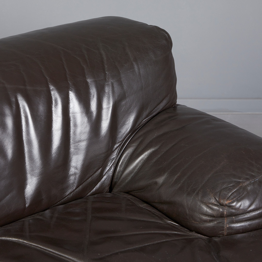 VICO MAGISTRETTI. für Cassina, Modulsofa / Couch, Modell 'Fiandra', Leder, 1970er Jahre, Italien (2).
