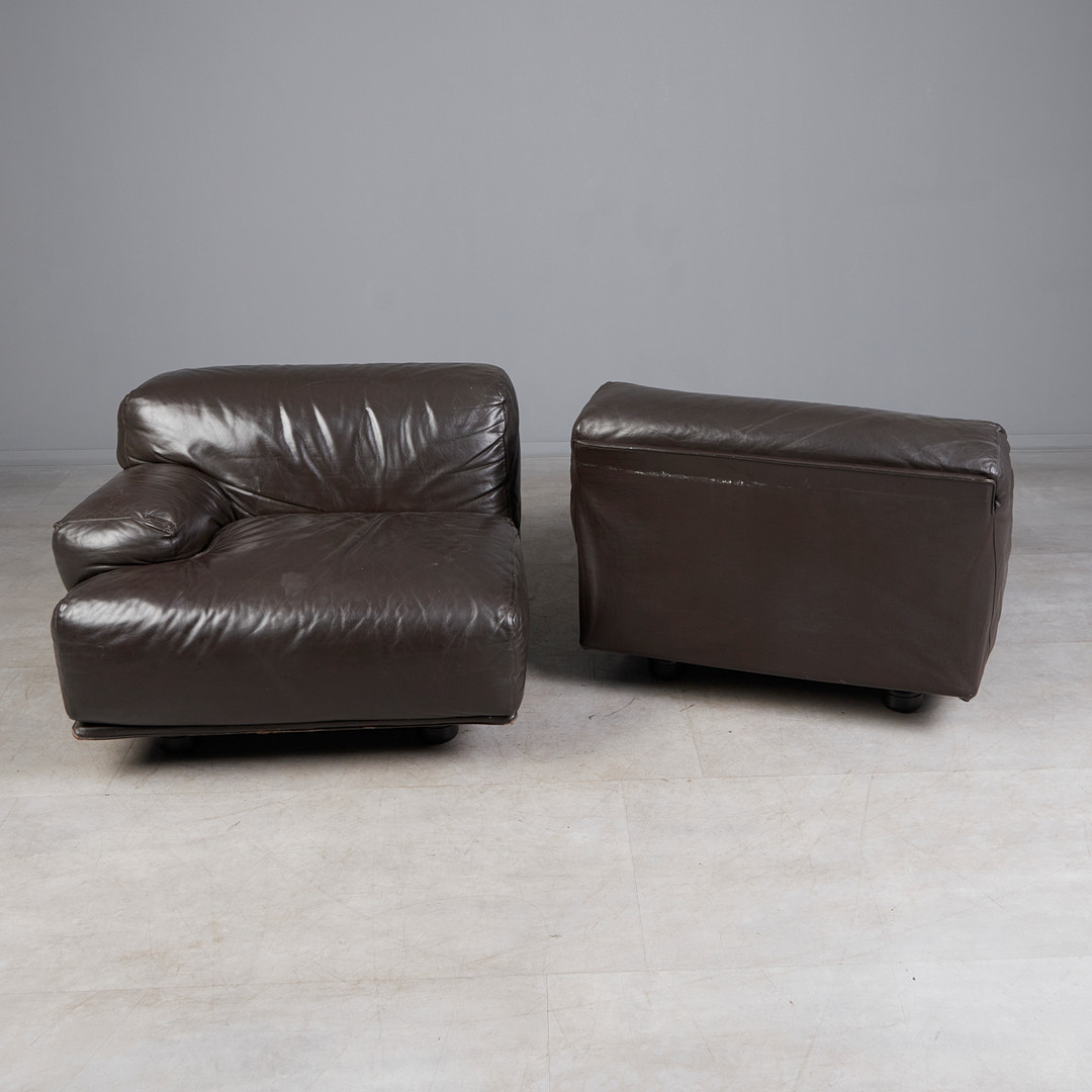 VICO MAGISTRETTI. für Cassina, Modulsofa / Couch, Modell 'Fiandra', Leder, 1970er Jahre, Italien (2).