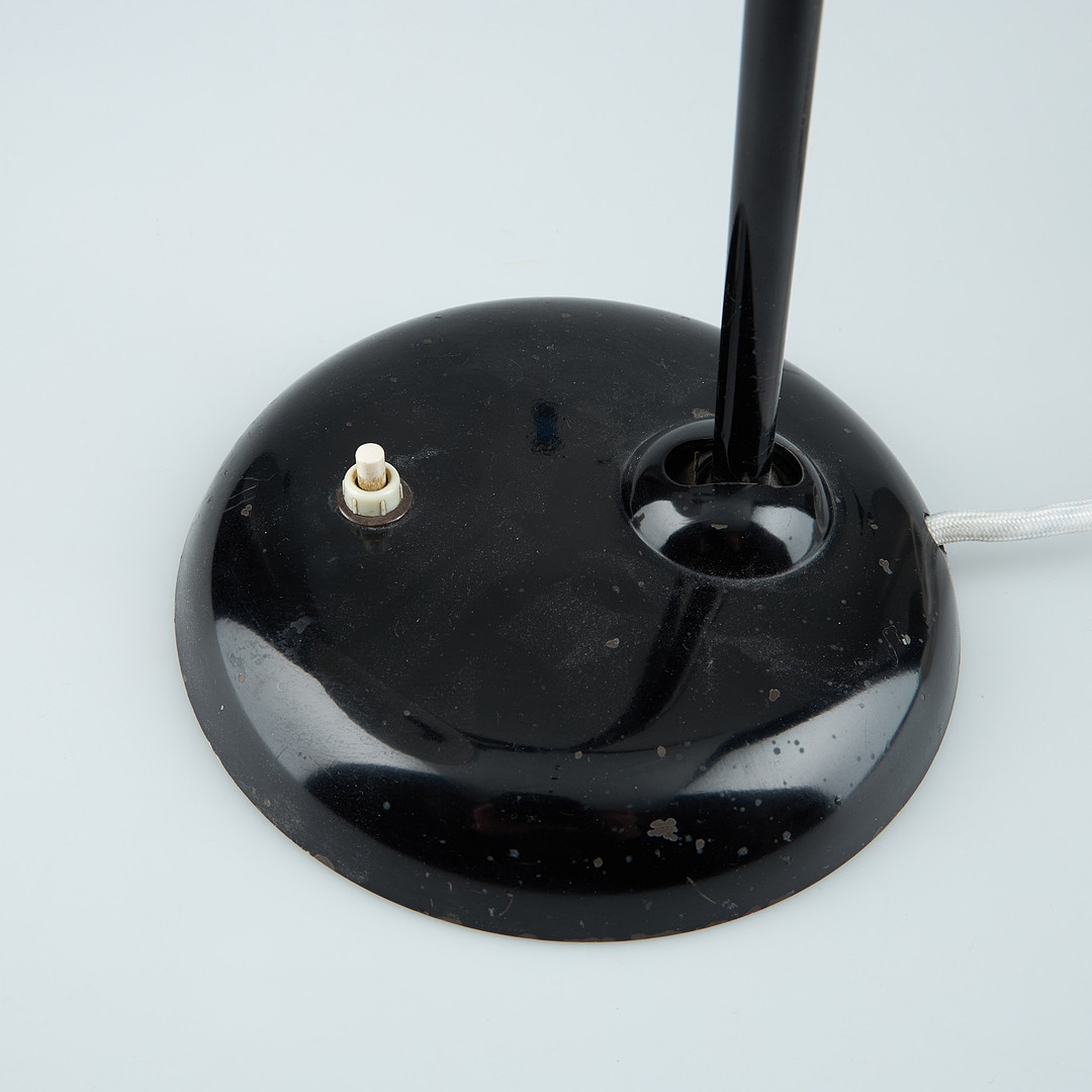 CHRISTIAN DELL. Bordslampa, modell 6556, Kaiser Idell, Tyskland, 1930-tal.