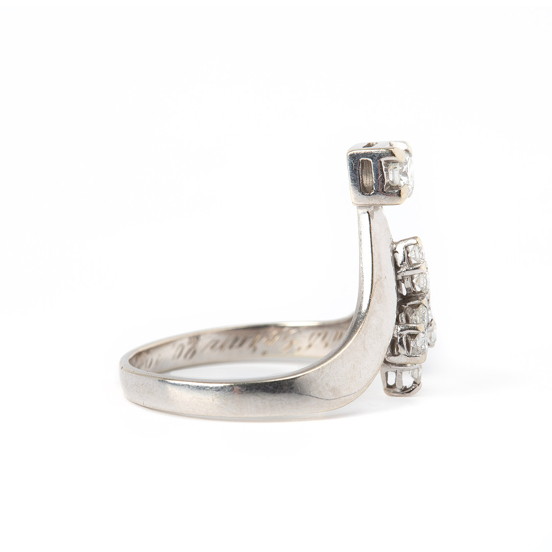 RING, 18K vitguld, briljantslipade diamanter, totalt 0.44 ct, importstämplad.