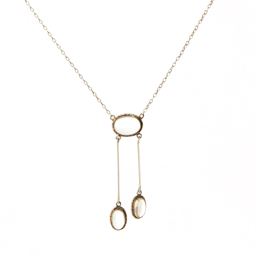 COLLIER, silver med cabochonslipade månstenar.