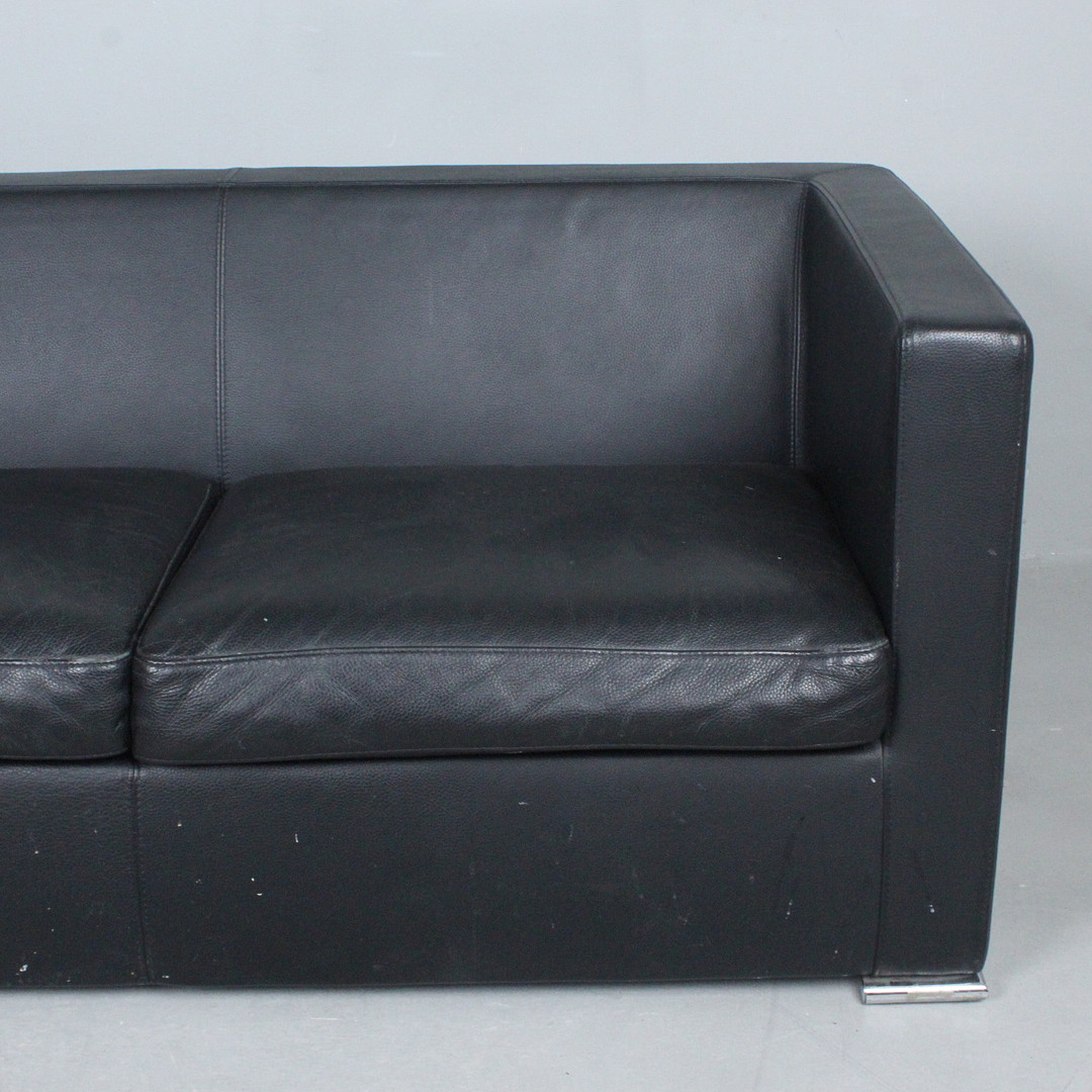 SABA ITALIA. Saba Italia. Sofa / Zweisitzer, Leder, Italien.