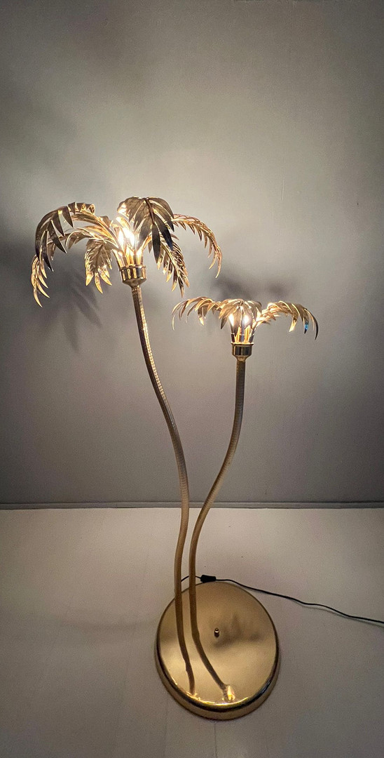 HANS KÖGL. Im Stil von. Hollywood Regency Stehleuchte/Stehlampe/Palmenlampe, Italien, 1980er Jahre.