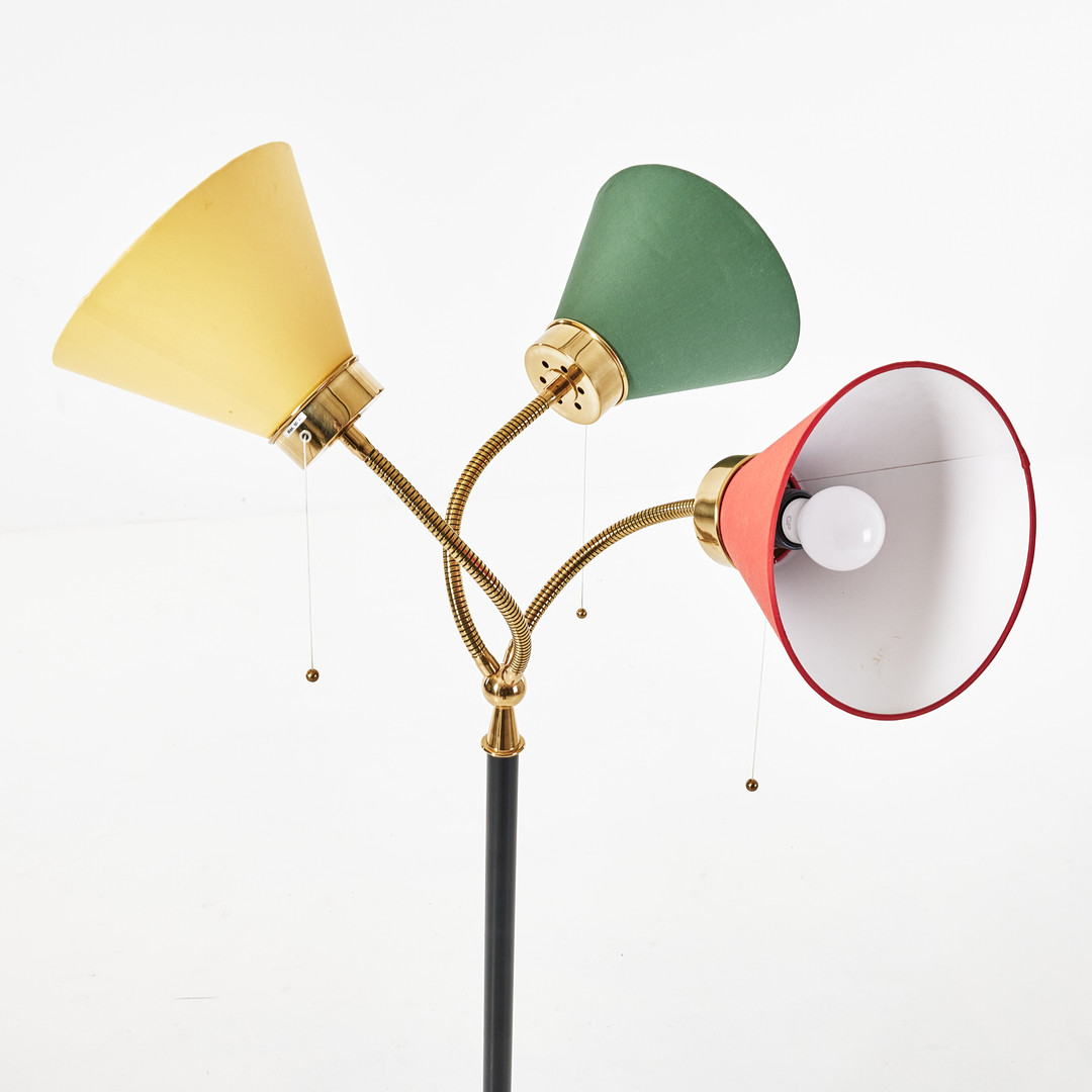 JOSEF FRANK. Golvlampa, modell 2431, Firma Svenskt Tenn.