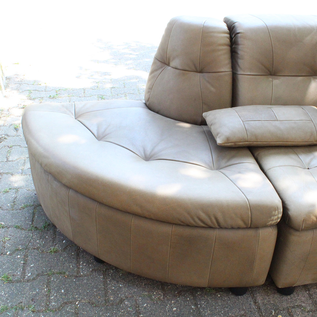 Laauser, 7-teiliges Ecksofa / Modulsofa, Leder, Deutschland, 1960er Jahre.
