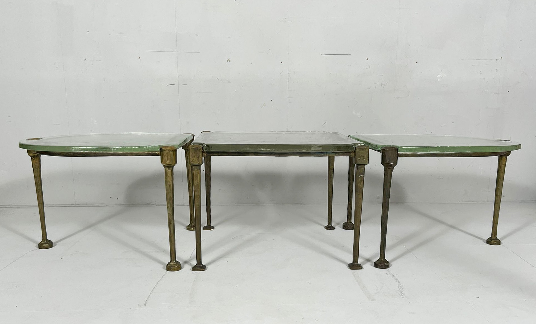 LOTHAR KLUTE. 3er Set brutalistische Beistelltische/Couchtische der 1980er Jahre von Lothar Klute, Deutschland.