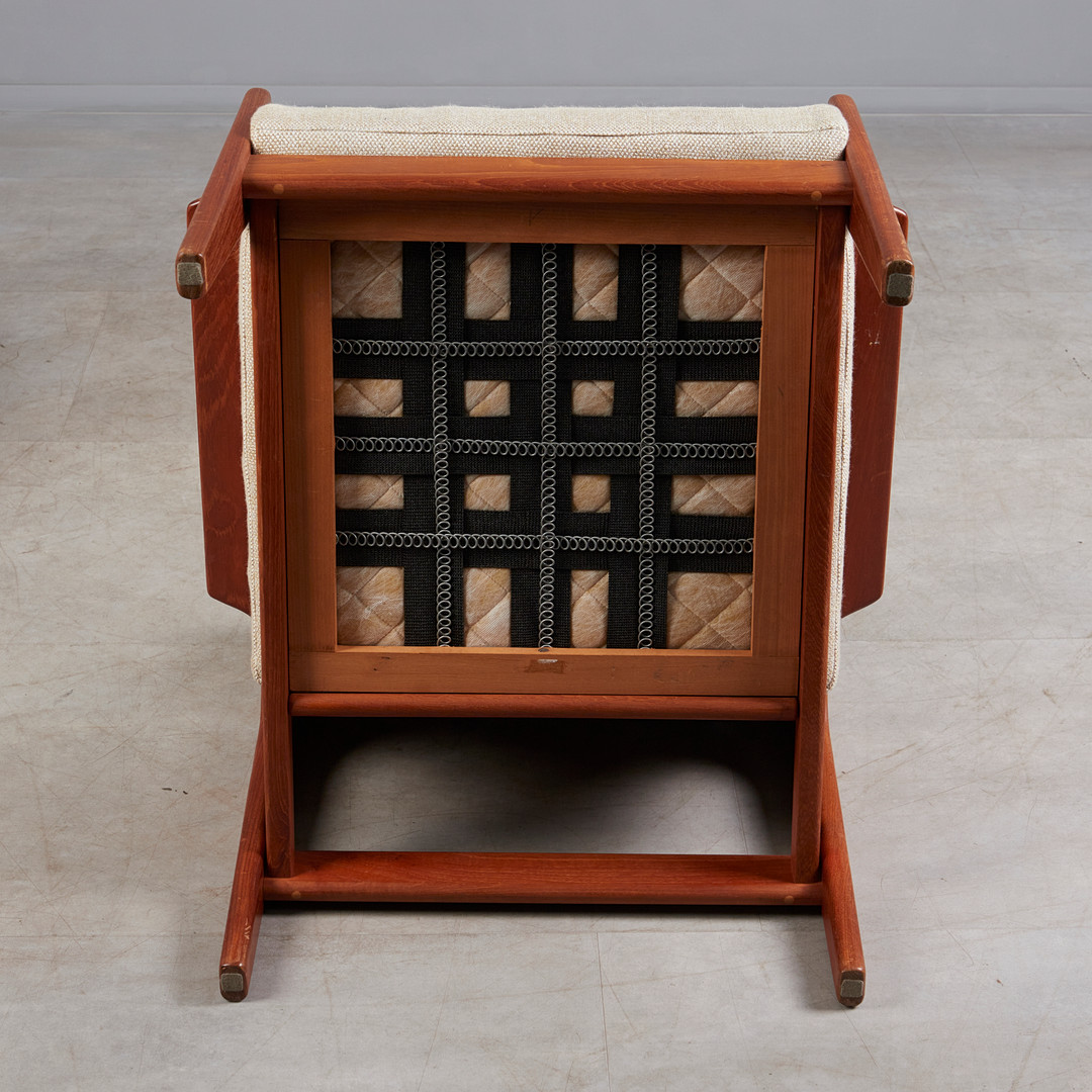 ARNE WAHL IVERSEN. für Komfort, zwei Lounge Chairs / Sessel, Teak, Stoff, 1960s, Dänemark (2).