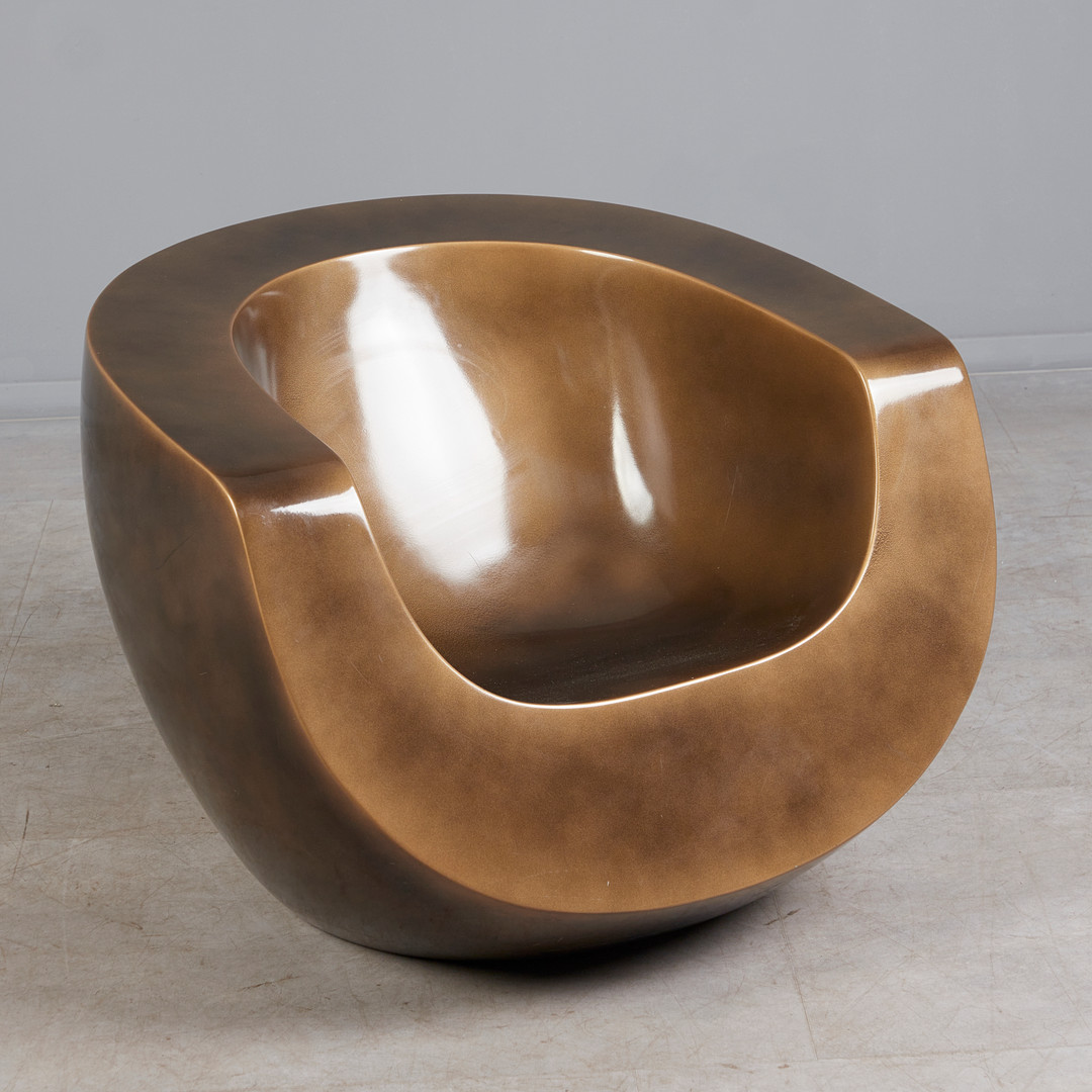 MIKE TO. für Infiniture, Sessel / Armlehnstuhl, Modell 'Moon', glasfaserverstärkter Kunstststoff, 2000er Jahre.