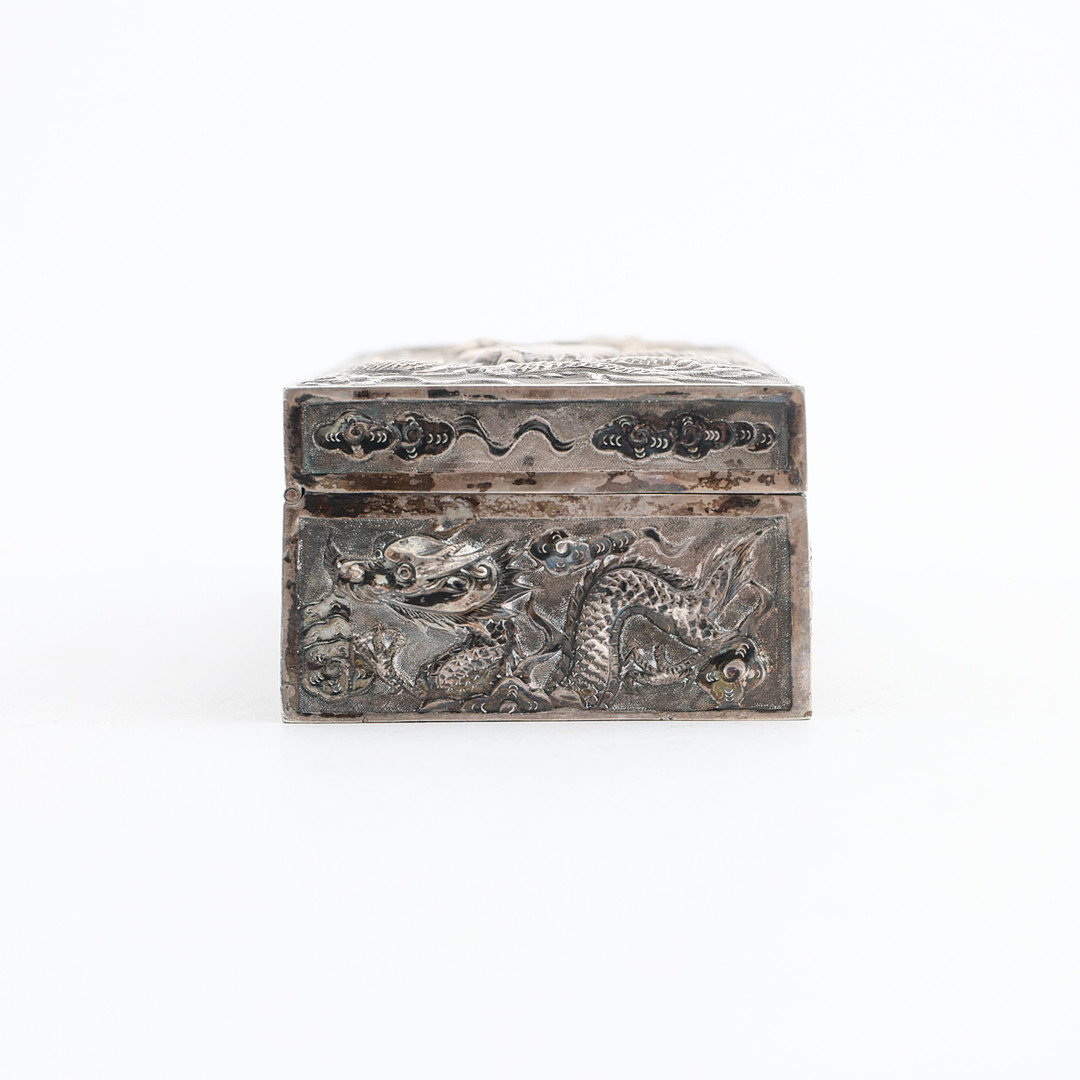 ASK, silver, Östasiatisk, märkt med tecken samt GK, 1900-tal.