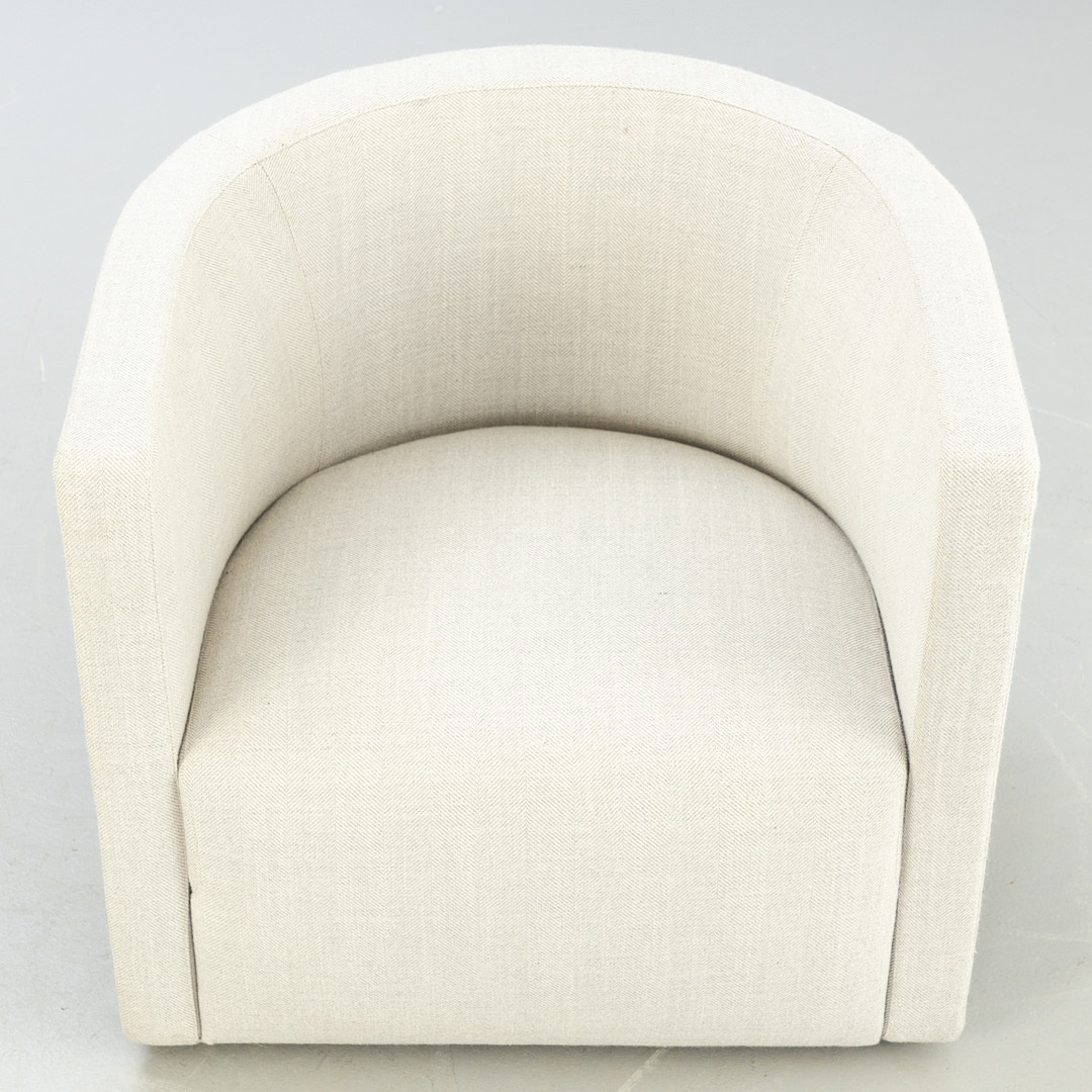 PIERO LISSONI. Living Divani. 