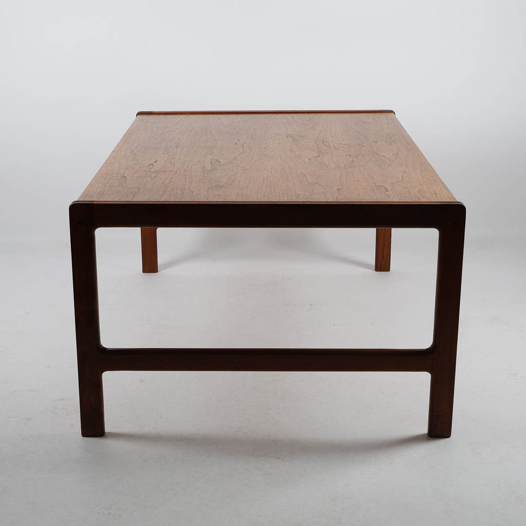 FOLKE OHLSSON. Soffbord,