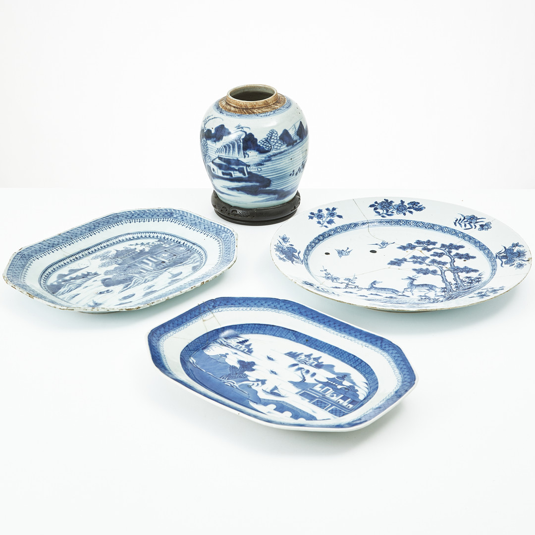FAT, INGEFÄRSKRUKA, 4 dlr., porslin, Kina, Qianlong (1736-1795), varierande dekor i underglasyrblått.