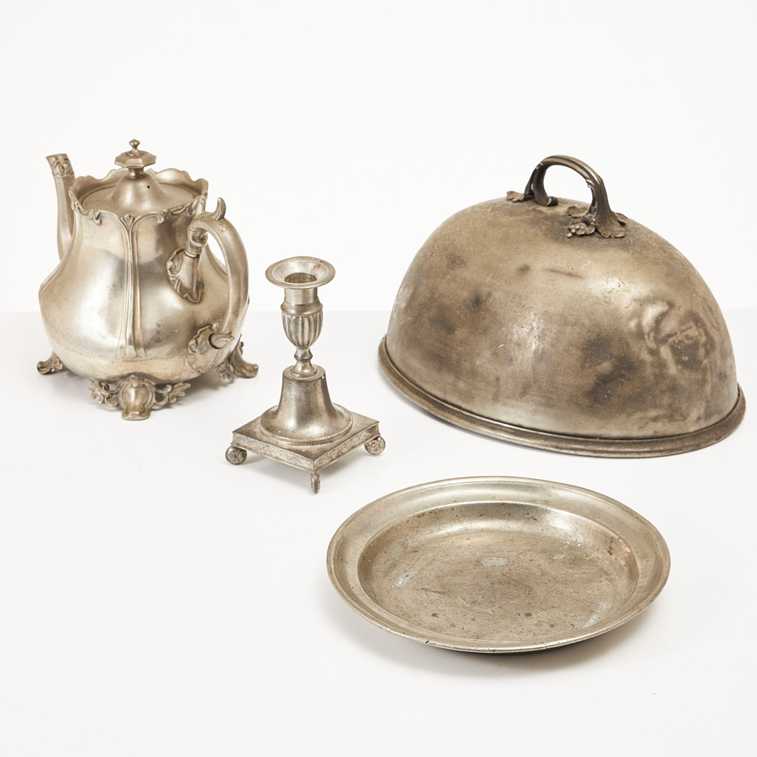 TEKANNA, STEKHUV, LJUSSTAKE, FAT, 4 dlr., tenn, England och Sverige, 1800- och 1900-tal.