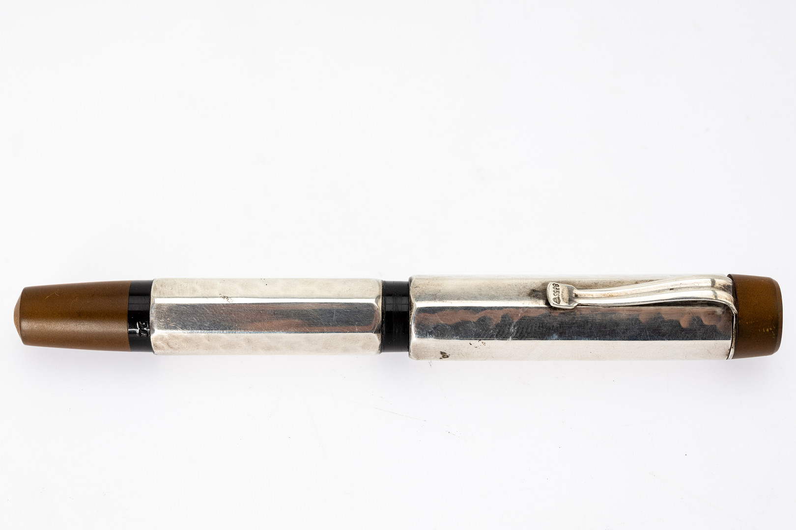 Kugelschreiber aus 925er Silber von Alfred Dunhill und ein Füllfederhalter aus 835er Silber (2).