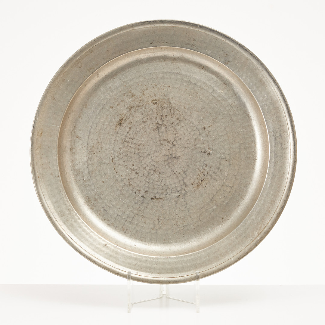 FAT, tenn, Jakob Sauer (verksam 1733-1765), Stockholm 1737, senbarock, hamrad dekor.