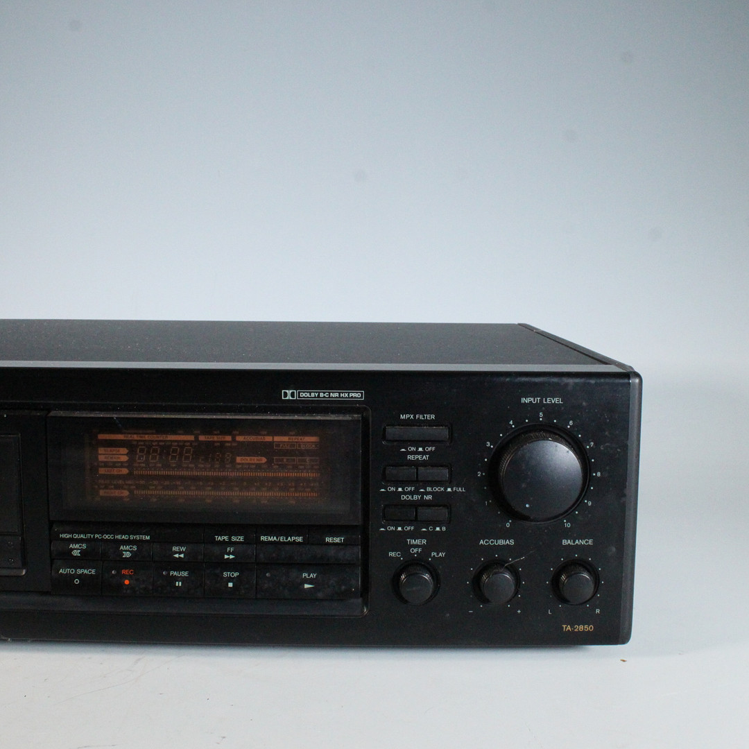 ONKYO. Quartz Synthesized Tuner Aplifier R1 , Modell '' TX-7530 '', 1980er, Japan.