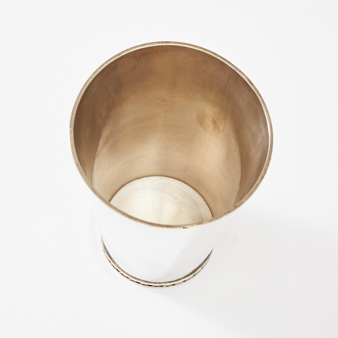 ERIK RÅSTRÖM. Bägare, silver, Stockholm 1953. Text