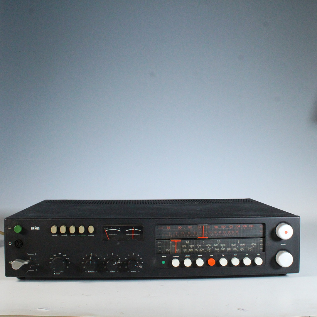 BRAUN. Receiver, Modell '' CEV 510 ''.