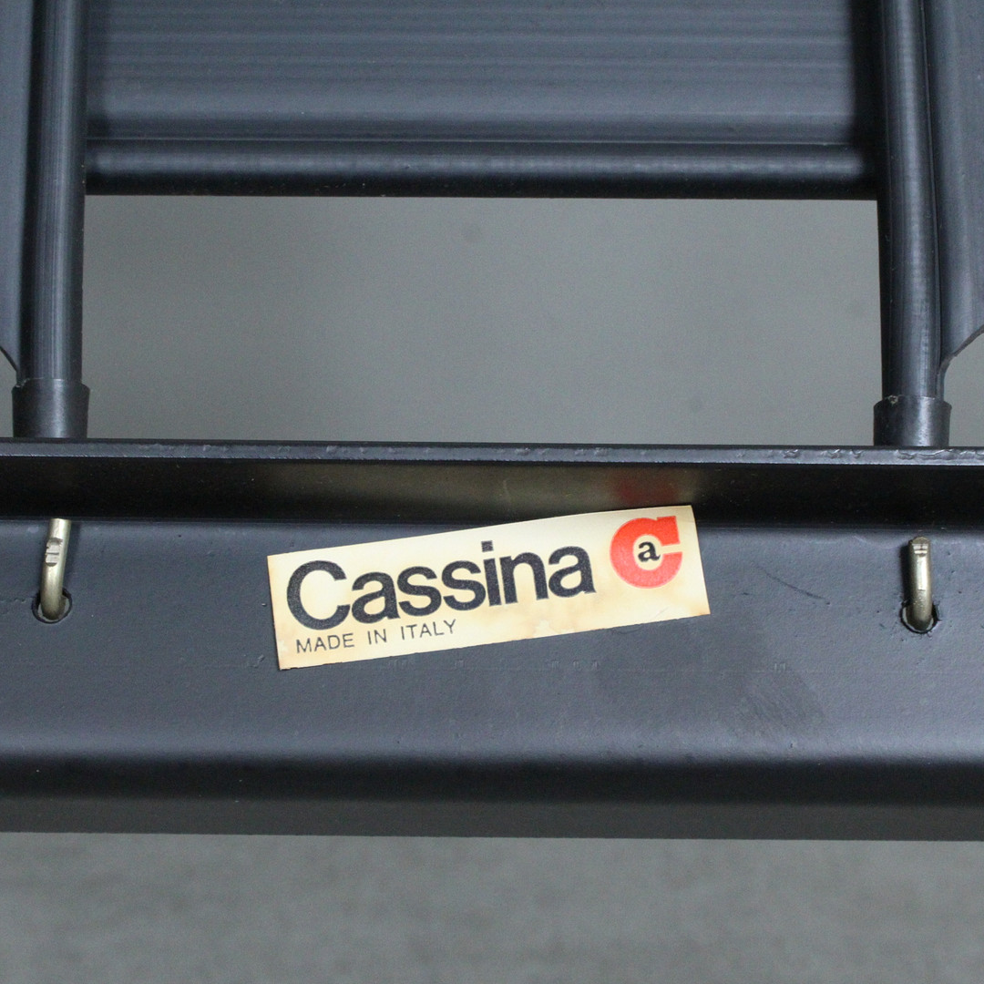 LE CORBUSIER, JEANNERET & PERRIAND. Cassina. Sofa / Dreisitzer, Modell 'LC2', Stahl, Entwurf 1928.