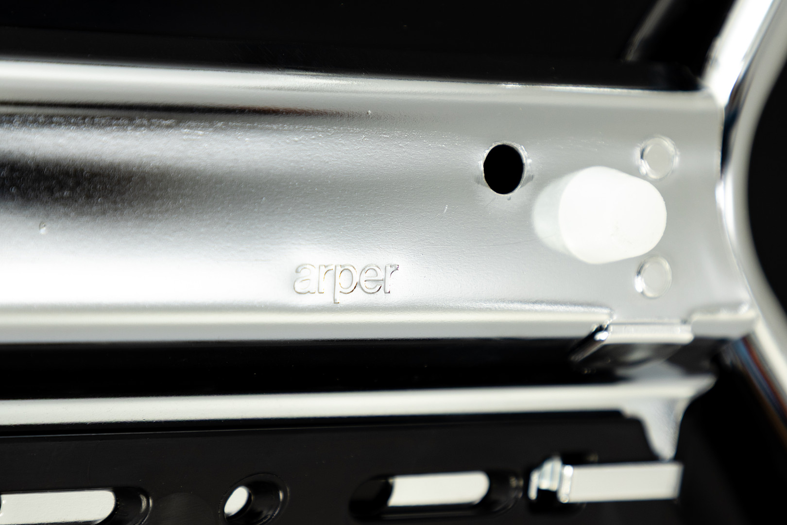 Arper 4 Stapelstühle Catifa 46 (4).
