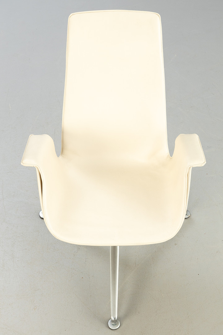 Preben Fabricius & Jørgen Kastholm, Hochlehner FK 6725 Chair, Walter Knoll.